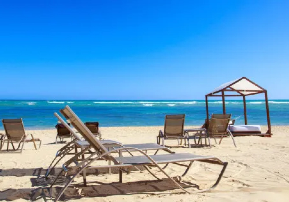 arquitectura-isla-ibiza-encantadora-calle-blanca-vacia-casco-antiguo-eivissa3867.jpg-41a31e82780c6ade4048127efde3cd10-8